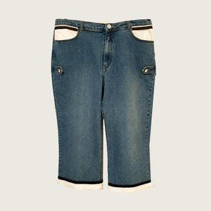 Ane Distressed Capris